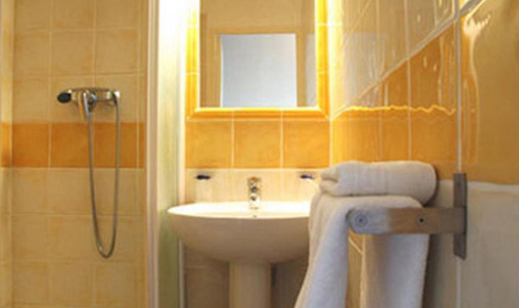 Europe Hotel Vieux Port Marsilia Cameră foto